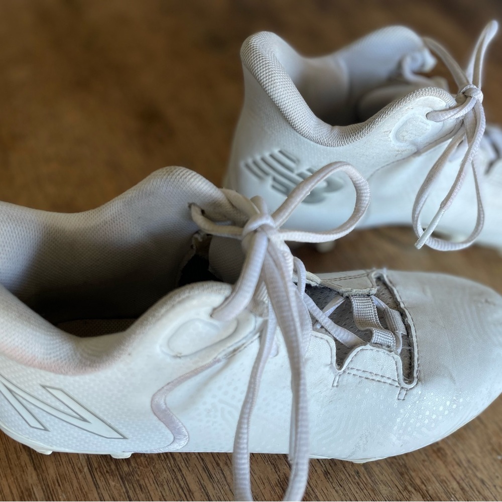 New Balance ‘freeze’ Cleats